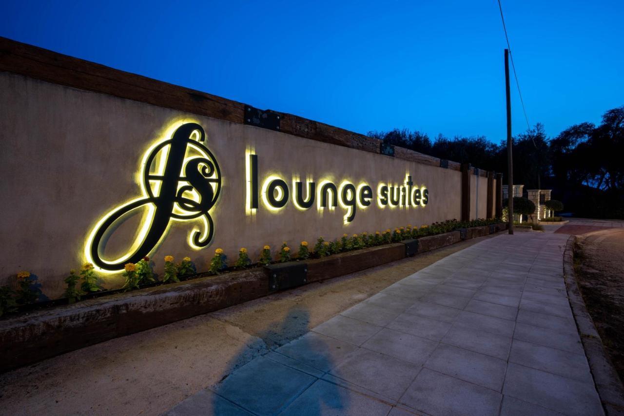 F & S Lounge Suites Парга Екстер'єр фото